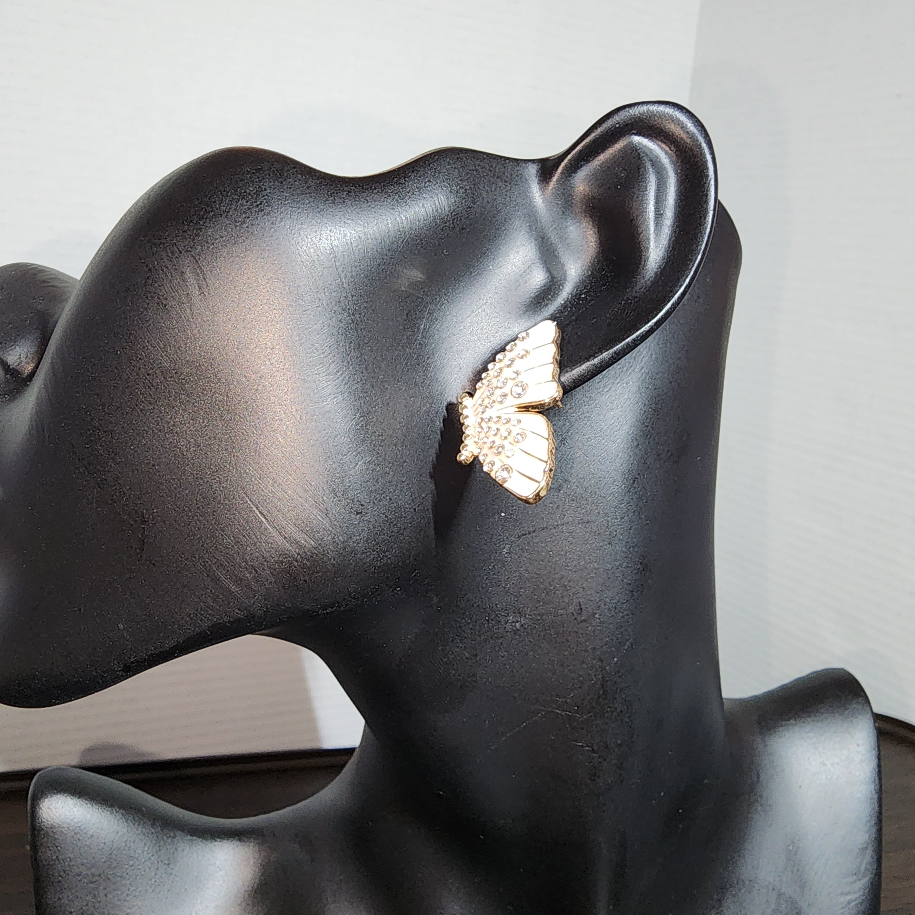Glorious butterfly earrings - CianniJ's Clothing
