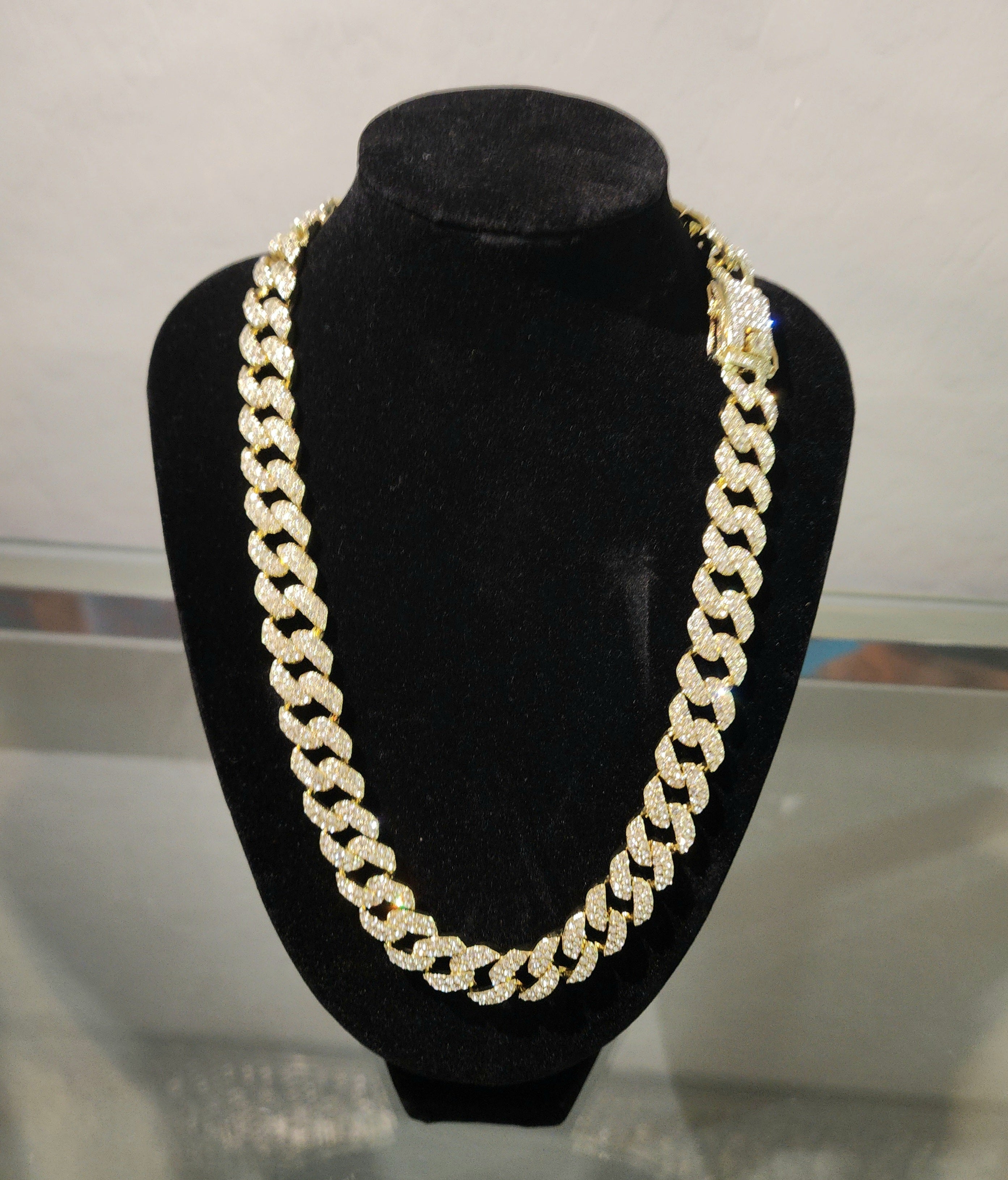 King’s Ice Cuban Link Chain - CianniJ's Clothing